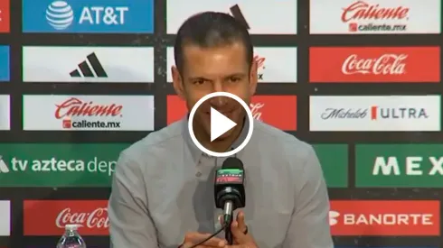 Lozano y un entredicho con un periodista en rueda de prensa.