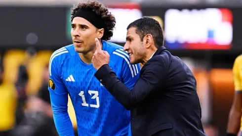 Ochoa, afuera de la lista de Lozano para la Copa.