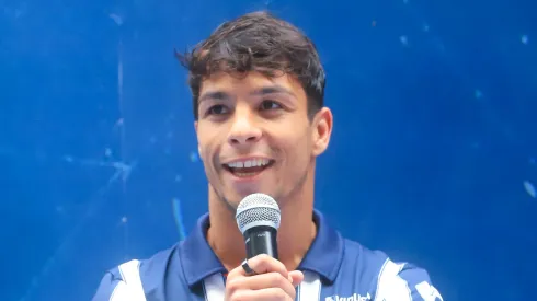 Terminó el misterio: Óliver Torres reveló cuándo debutará con la playera de Rayados

