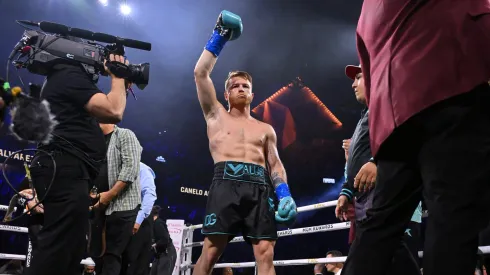 Canelo Álvarez contra la UFC