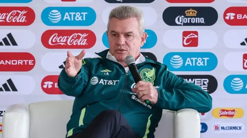 Javier Aguirre admitió que podría recurrir a los experimentados
