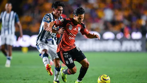 Tigres enfrenta a Pachuca por un lugar en octavos.
