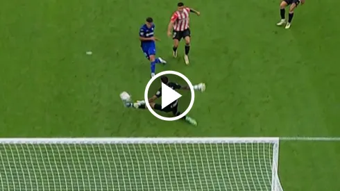 Alex Padilla salvó al Athletic Club