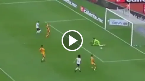 Video: el grave error de Fernando Tapia, portero de Tigres UANL, que le regaló el gol a Pumas UNAM