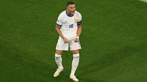 Kylian Mbappé busca su gol 50 con la Selección de Francia.