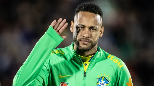 Neymar debe seguir esperando para volver a las canchas