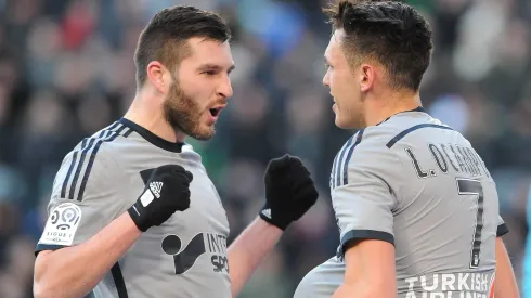 El argentino y el francés jugaron once encuentros juntos en el equipo marsellés.
