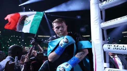 Canelo Álvarez tiene una gran entrada al ring en cada pelea.
