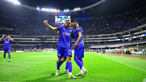 Carlos Rotondi festeja la victoria por 3-0 de Cruz Azul ante Chivas por el Clausura 2024.