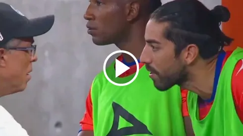 Video: el berrinche de Rodolfo Pizarro tras no ingresar a jugar en Rayados vs. Mazatlán
