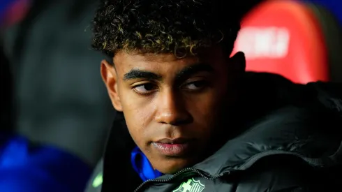 Lamine Yamal fue suplente vs. Osasuna