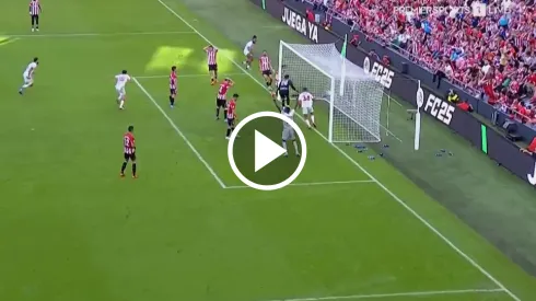 Alex Padilla tuvo una tarde para el olvido ante el Sevilla por LaLiga.