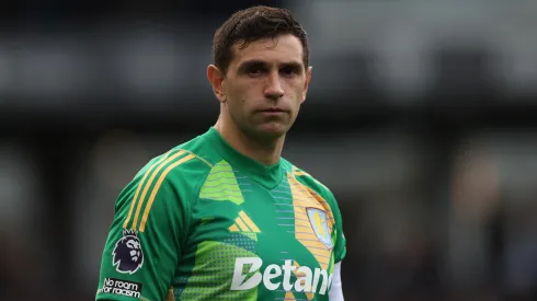 Dibu Martínez, pieza clave en Aston Villa.