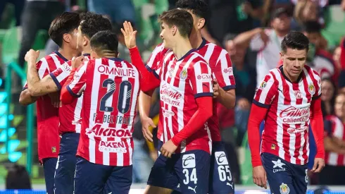 León y Toluca pujan por un jugador de Chivas
