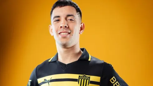 Leo Fernández seguirá siendo jugador de Peñarol en 2025.
