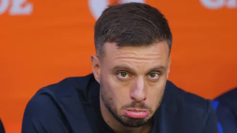 Problemas para Martín Anselmi en Porto