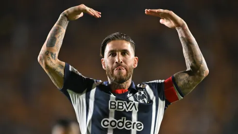 Sergio Ramos celebra con Rayados de Monterrey