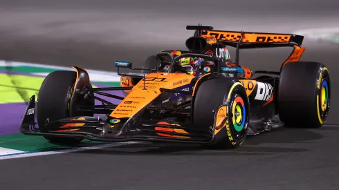 Oscar Piastri ganó el Gran Premio de Arabia Saudita 2025