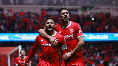 Paulinho y Alexis Vega en Toluca