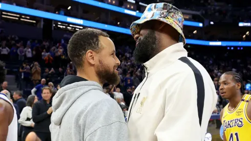 Stephen Curry y LeBron James.