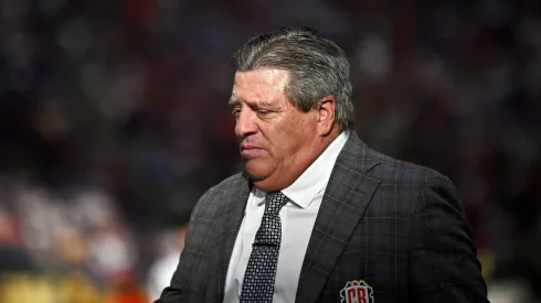 Miguel Herrera está en la cuerda floja en Costa Rica.