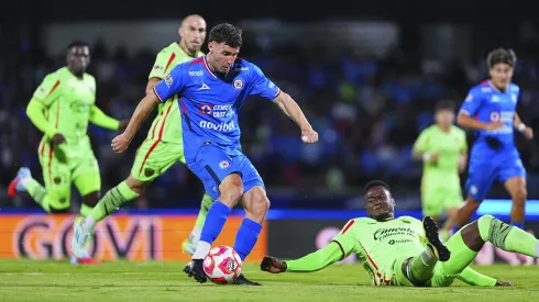 Cruz Azul venció a Juárez y sigue de lleno en la pelea.