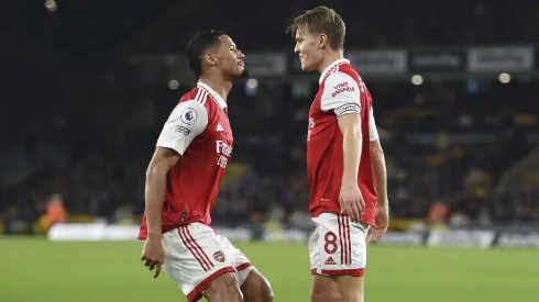 William Saliba y Martin Odegaard no son titulares con Arsenal