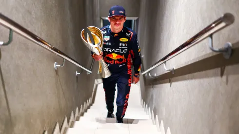 Max Verstappen sigue en carrera por el título en 2025
