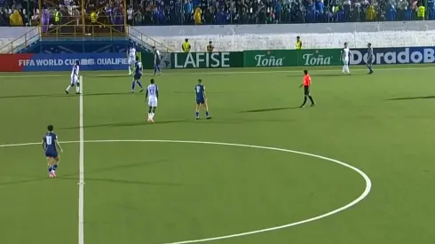 El partido entre Nicaragua y Haití por las Eliminatorias CONCACAF se suspendió momentáneamente