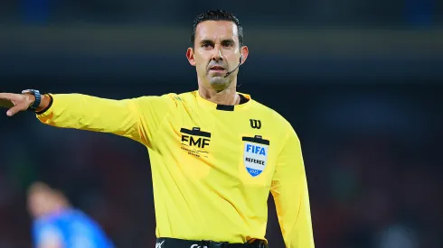 Se conocieron las designaciones arbitrales para la Vuelta de los Cuartos de Final del Apertura 2025