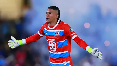 Kevin Mier no será parte del duelo de Cruz Azul ante Chivas por la Liguilla del Apertura 2025