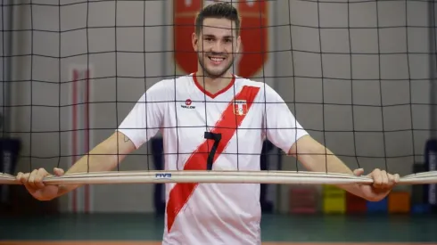 "Surf para pastrulos y skate para vagos", capitán de la selección de vóley pide que cambien prejuicios