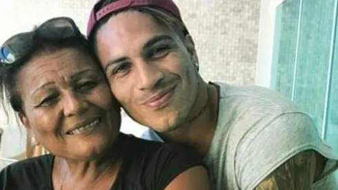 Doña Peta, optimista: "Dentro de poco Paolo Guerrero estará en su nivel"