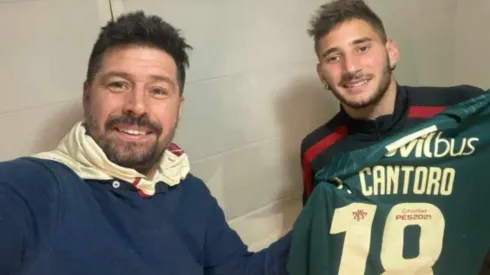 Cantoro conmovido por su gol: "Pasé por cosas malas, pero siempre el objetivo fue claro en la 'U'"