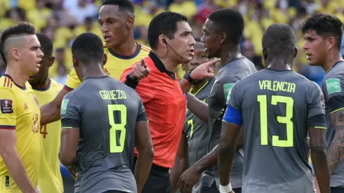 "Horroroso, impresentable": juez Diego Haro es destrozado por arbitraje del Colombia vs Ecuador