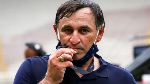 ¡Fulminante! La enérgica frase con la que Bustos descartó el fichaje de Zambrano