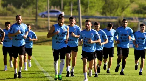 Uruguay jugará ante Perú en la penúltima fecha de las Eliminatorias Sudamericanas. (Foto: Twitter Selección uruguaya)
