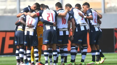 Alianza Lima previo a un duelo de la Liga 1. (Foto: Liga de Fútbol Profesional)
