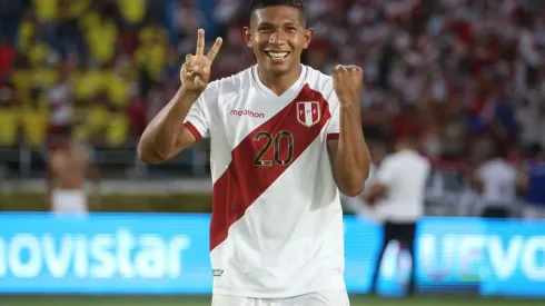 Edison Flores el autor del triunfo histórico de la Selección Peruana en Barranquilla. Foto: FPF
