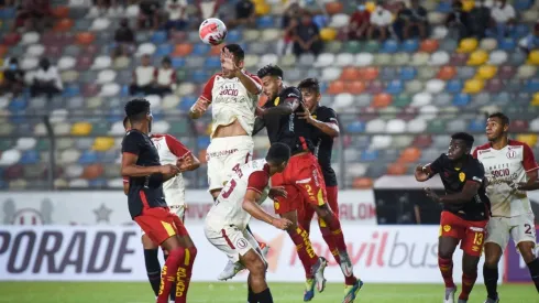 Universitario de Deportes igualó 2-2 ante Aucas en la 'Noche Crema' 2022. Foto: Universitario
