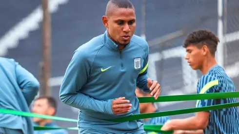 Arley Rodríguez, delantero de Alianza Lima. (Foto: Twitter Alianza Lima)
