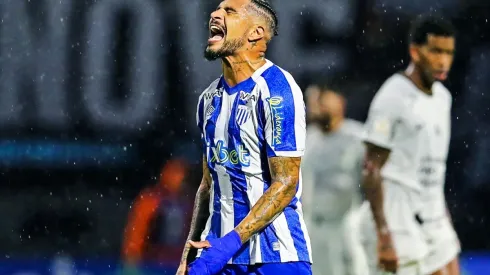 Avaí, ya descendido y sin Paolo Guerrero, vence a Ceará por el Brasileirao. (Foto: Getty Images)
