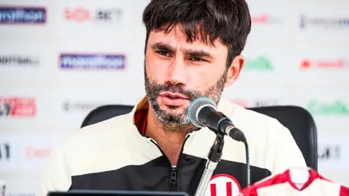 Novedades en Universitario: Yacob se va y liberará un cupo internacional. (Foto: Twitter Universitario de Deportes)