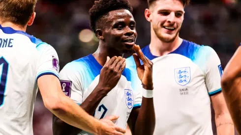 El mundo se rinde ante Saka y destaca el Inglaterra ante Francia