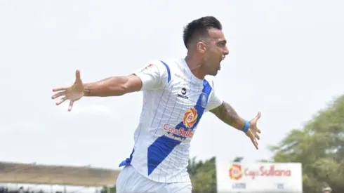 Adrián Fernández le mete tremenda amenaza a Alianza Lima 
