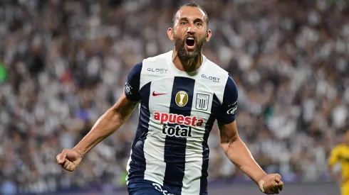 Hernán Barcos pide que el VAR sirva para hacer justicia
