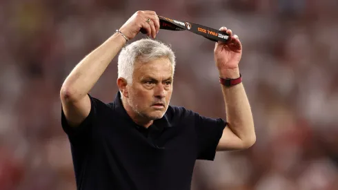 ¿Realmente José Mourinho regaló su medalla?