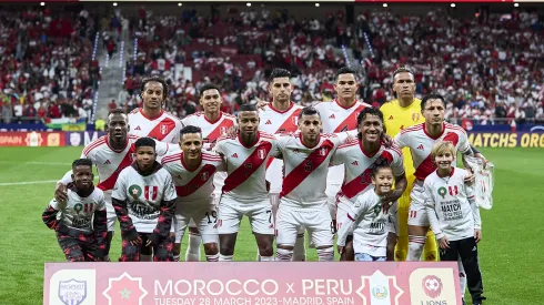 MADRID, SPAIN - MARCH 28: Team of Peru poses for a photographer prior to the start of the international friendly game between Morocco and Peru at Civitas Metropolitan Stadium on March 28, 2023 in Madrid, Spain. (Photo by Alex Caparros/Getty Images)