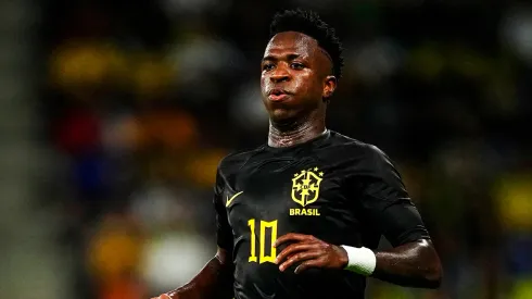 Brasil goleó a Guinea con show de Vinicius