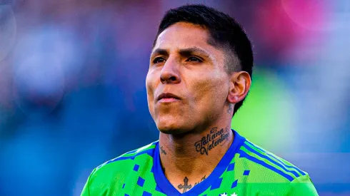 Raúl Ruidíaz y Universitario.